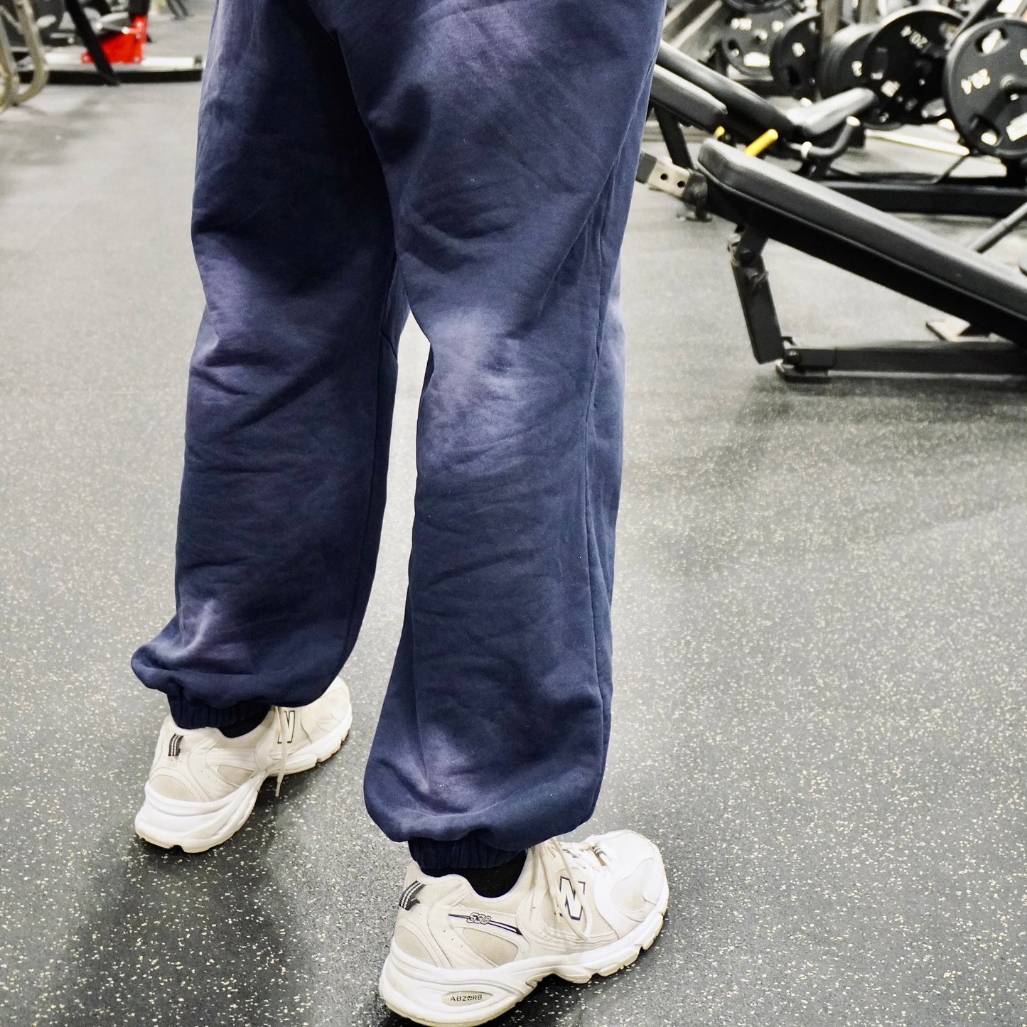 SUN-FADED HEAVYWEIGHT SWEATS (OVRSZD)