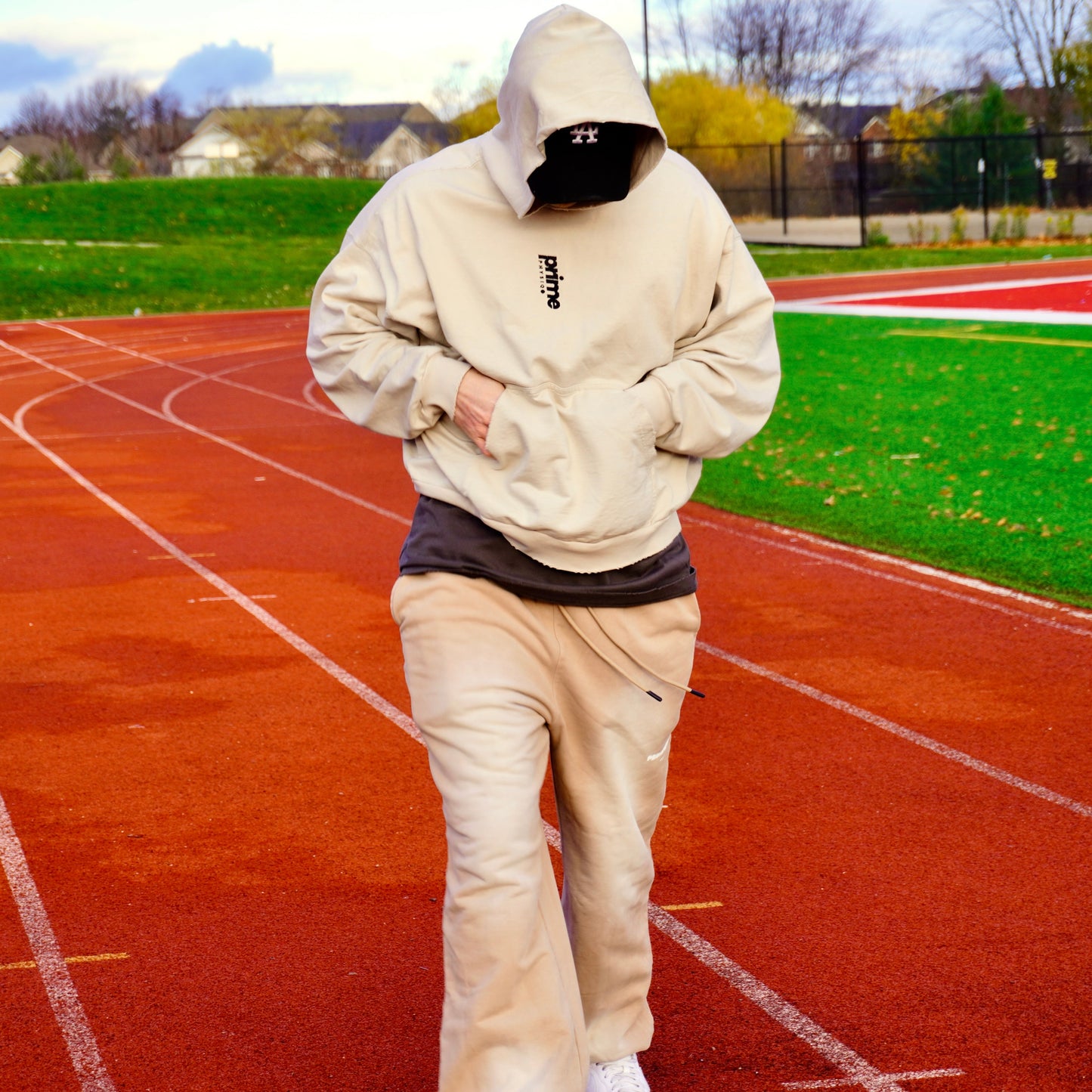 SUN-FADED HEAVYWEIGHT SWEATS (OVRSZD)