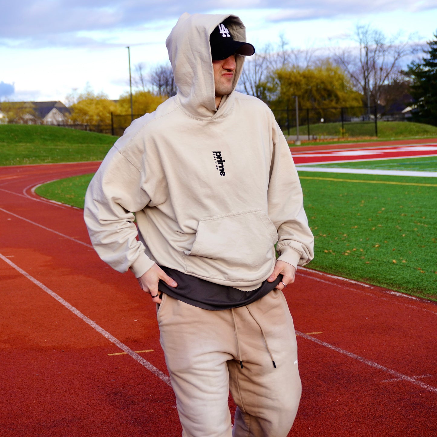 DISTRESSED HOODIE