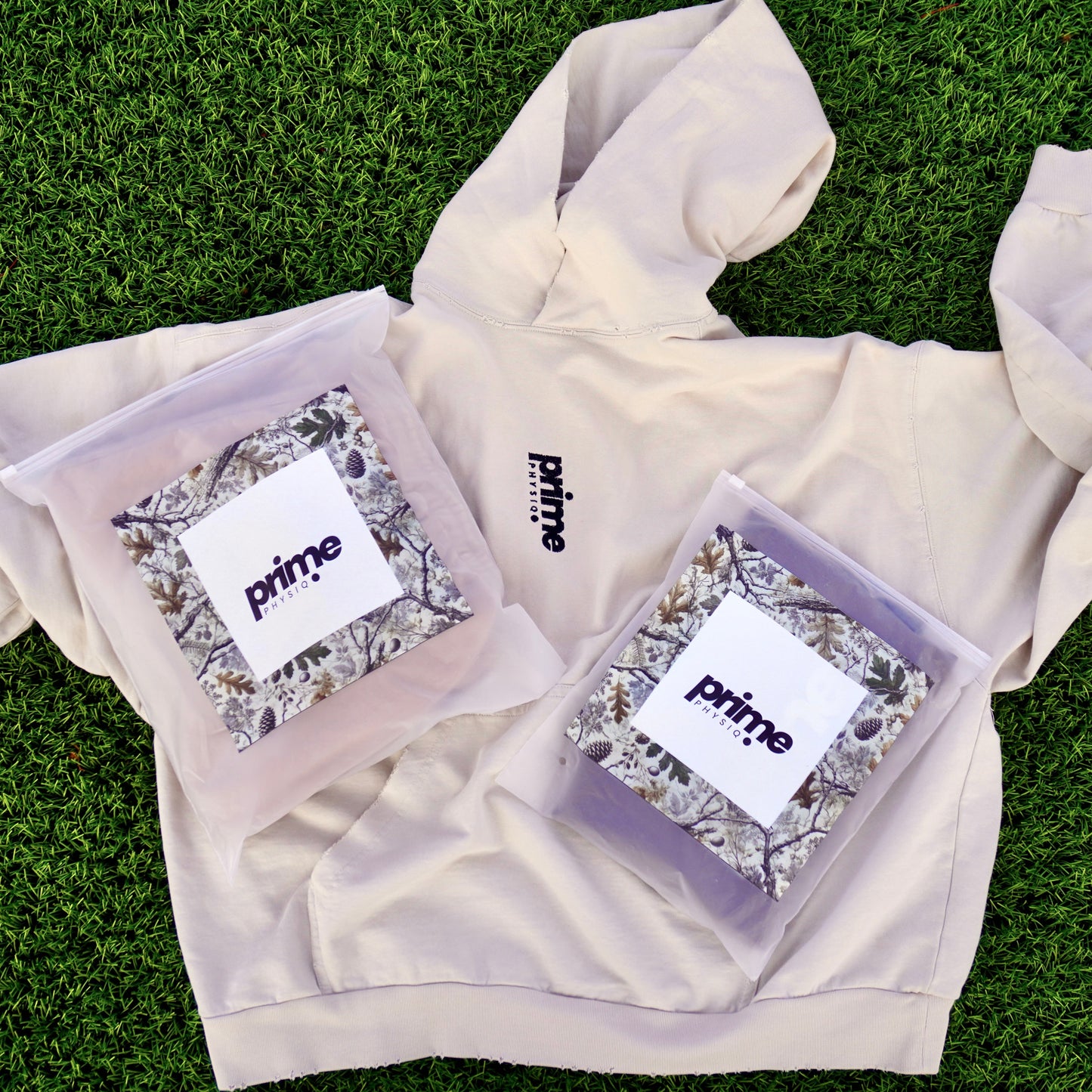 DISTRESSED HOODIE