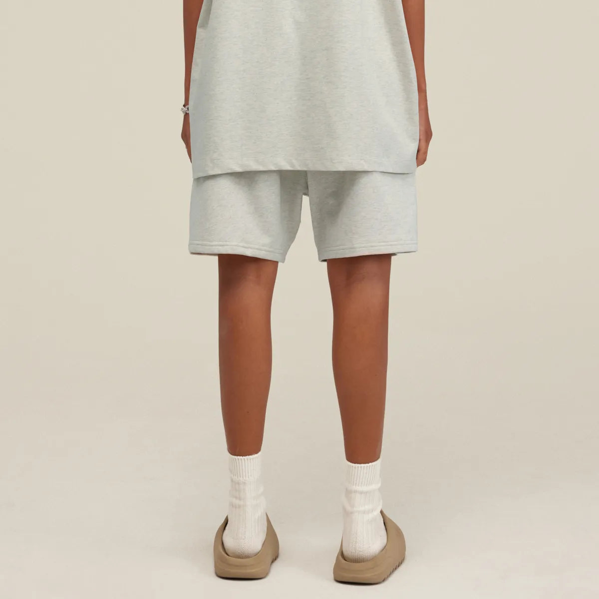 ESSENTIAL SHORT (OVRSZD)