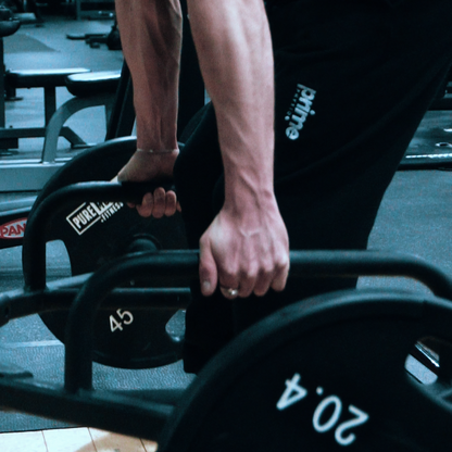 ESSENTIAL SWEAT